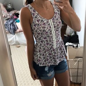 Size small floral tank